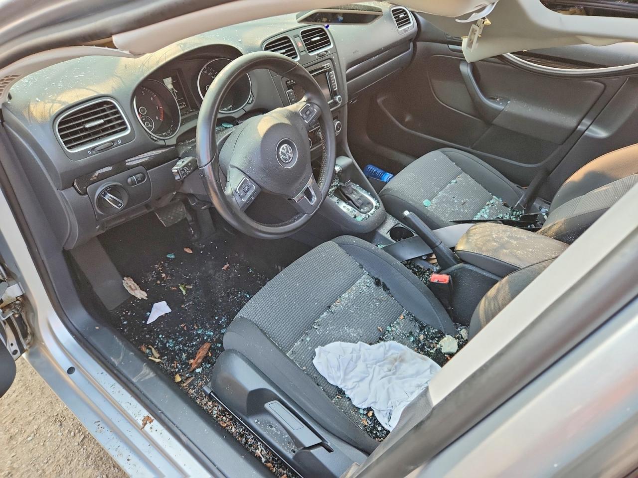 3VWMX7AJ8AM629174 2010 VOLKSWAGEN GOLF 2.5 WAGON photo no. 8