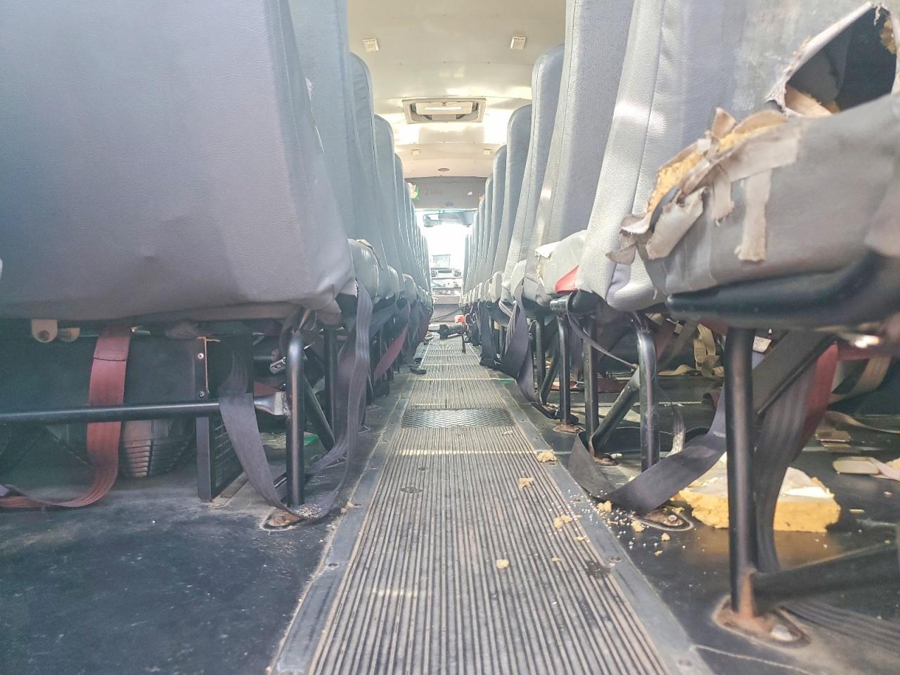 4UZABRDU1CCBR1199 2012 FREIGHTLINER CHASSIS photo no. 10