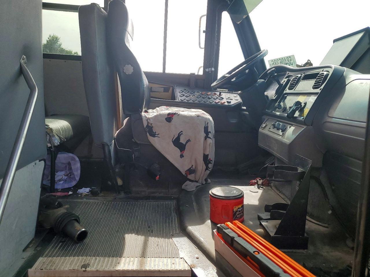 4UZABRDU1CCBR1199 2012 FREIGHTLINER CHASSIS photo no. 7