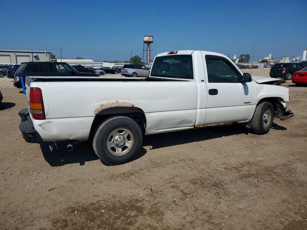 2001 CHEVROLET SILVERADO C1500 — Фото 3 из 13