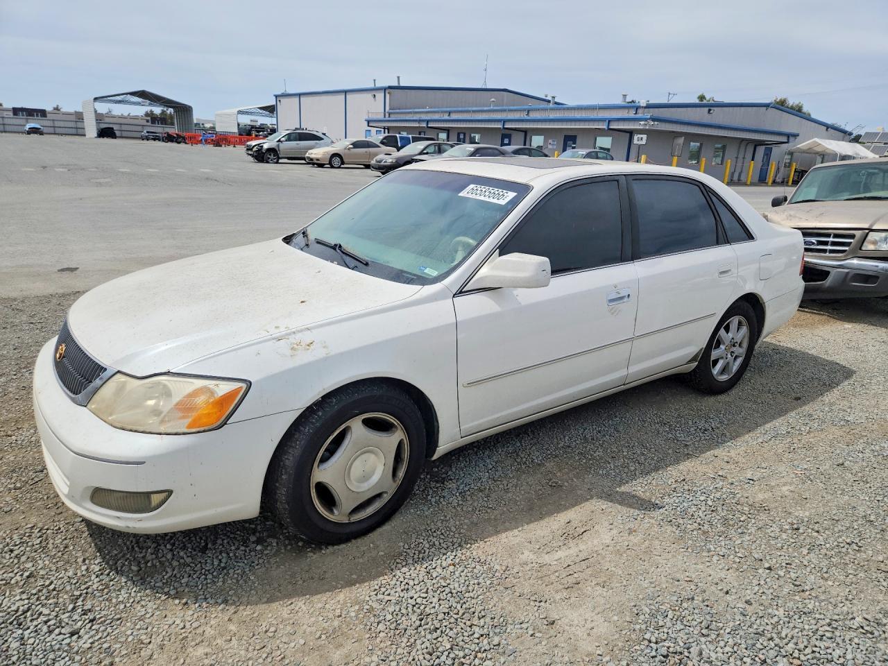 2000 TOYOTA AVALON 4T1BF28B9YU002774