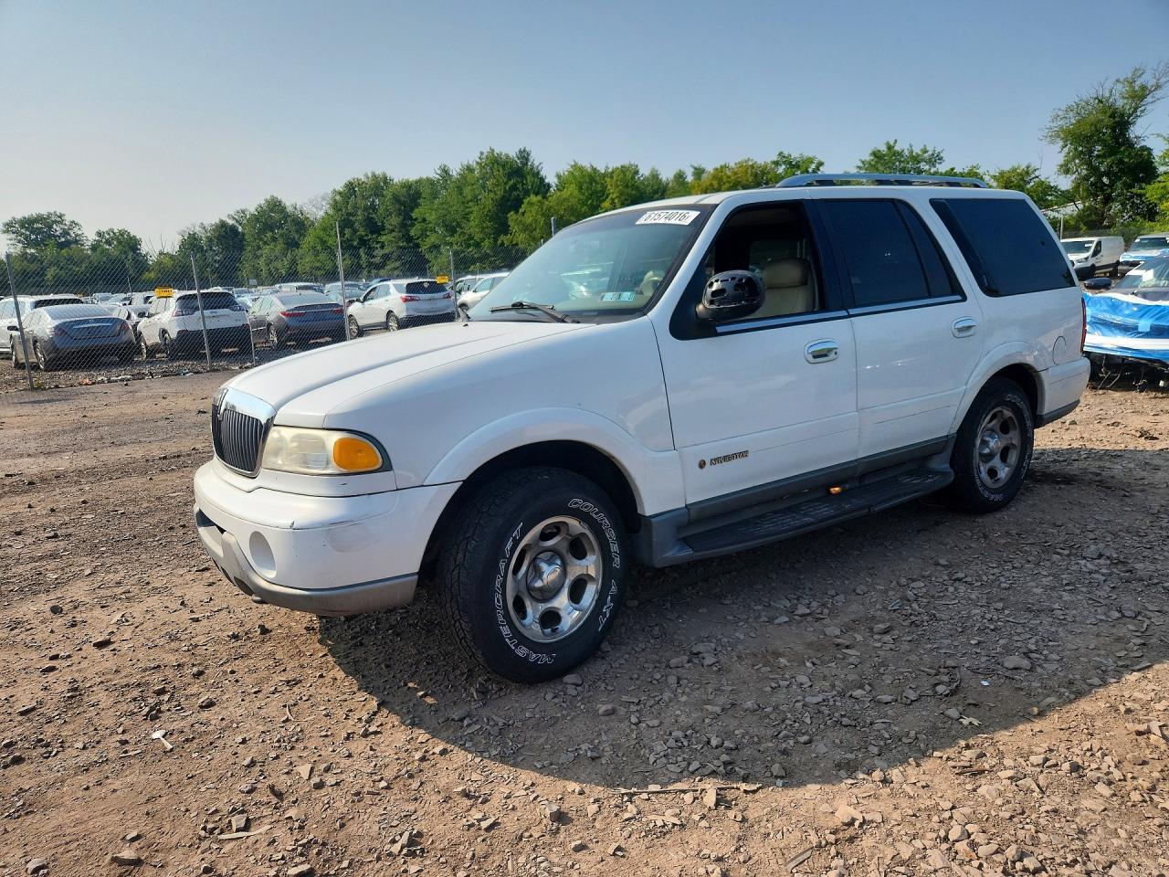 2001 LINCOLN NAVIGATOR 5LMFU28R11LJ15714