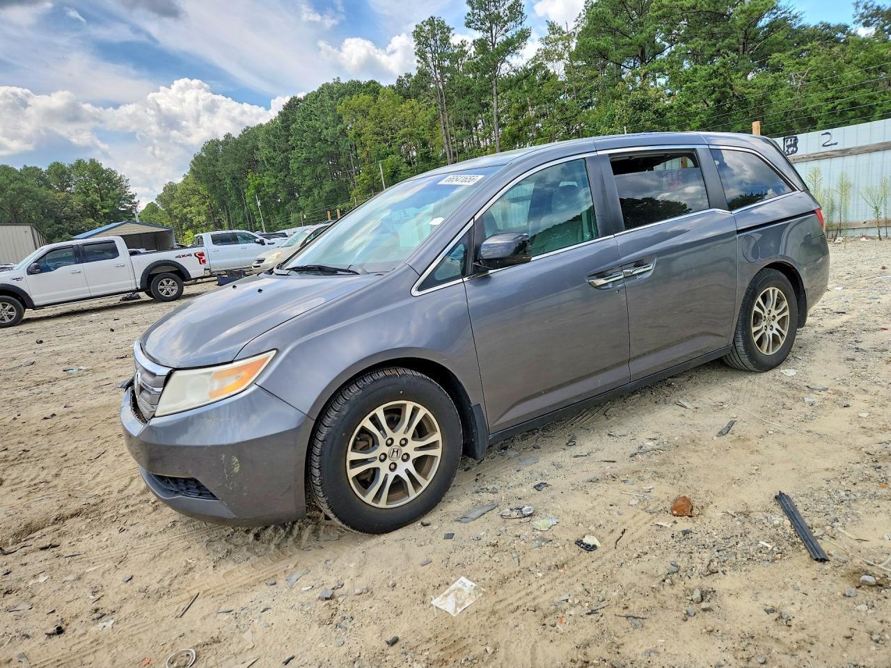 2011 HONDA ODYSSEY 5FNRL5H64BB103401