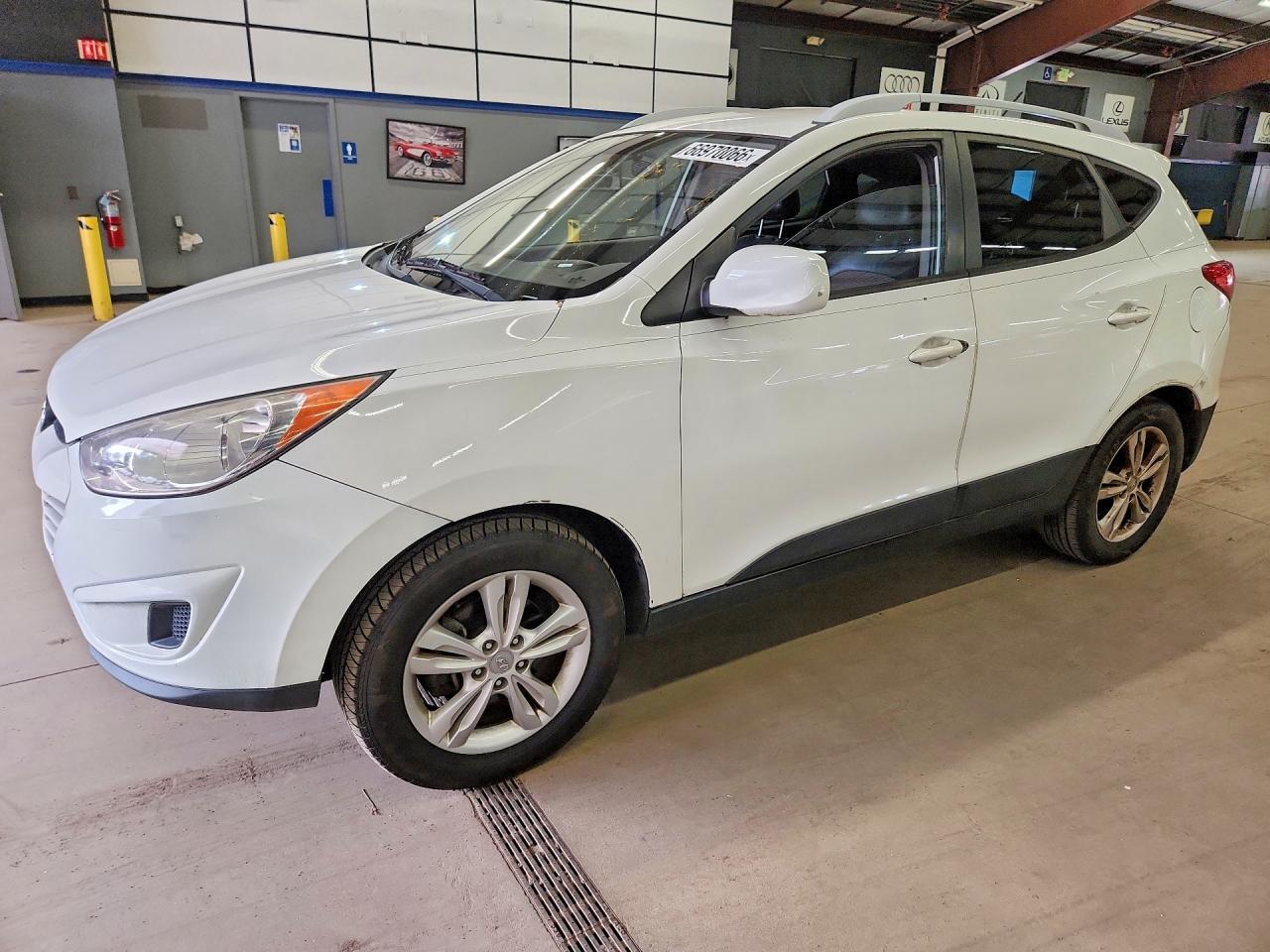 2011 HYUNDAI TUCSON KM8JUCAC1BU261664