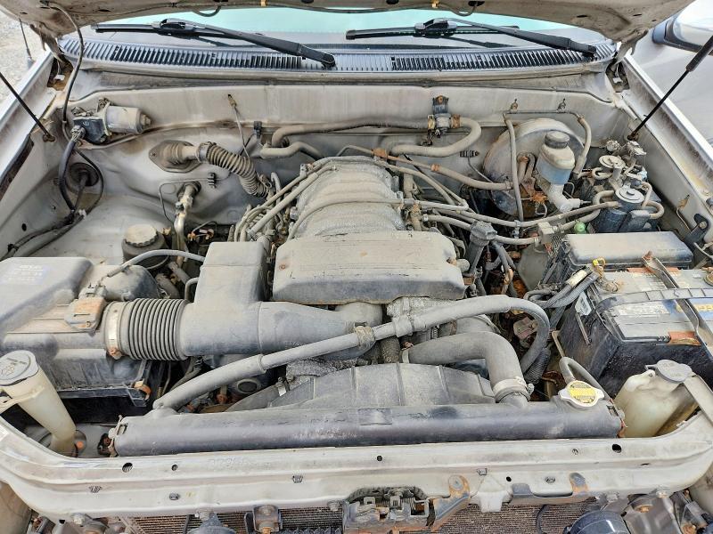 5TBBT44151S210434 2001 TOYOTA TUNDRA photo no. 11