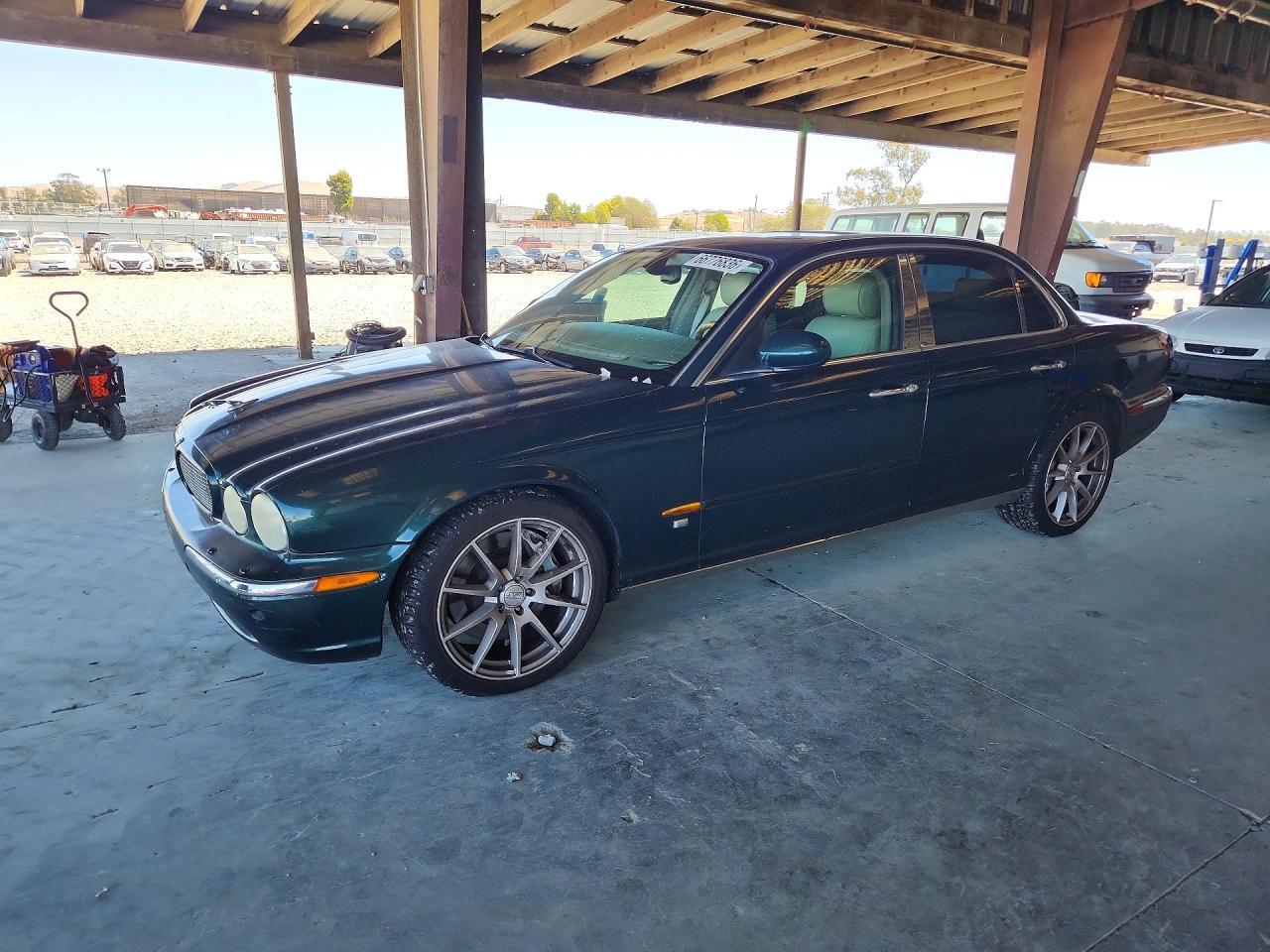 2004 JAGUAR XJR SAJWA73B24TG30933