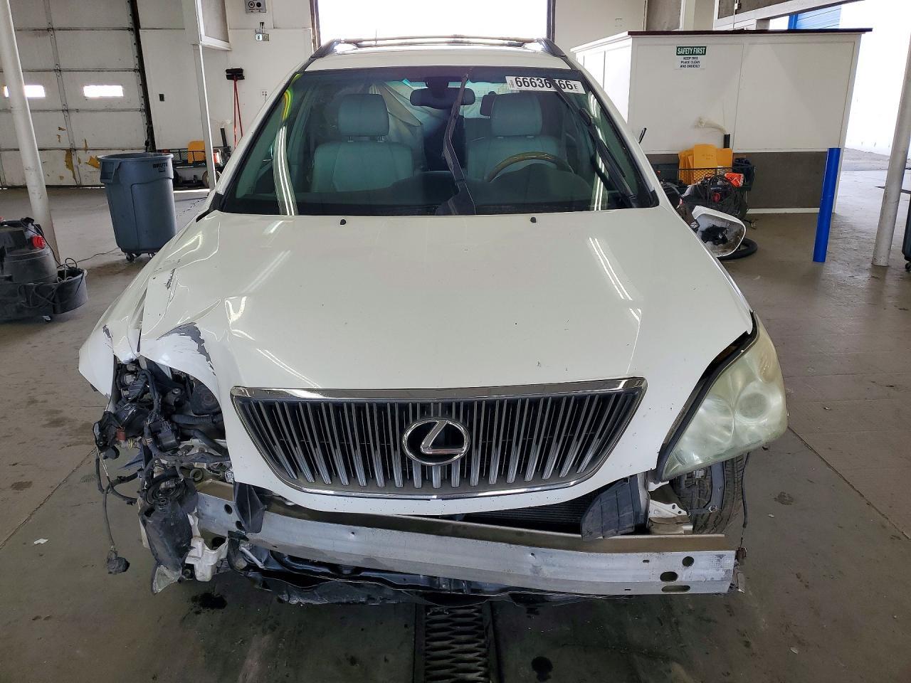 2T2HA31U54C016365 2004 LEXUS RX photo no. 5