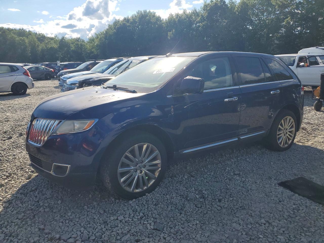 2011 LINCOLN MKX 2LMDJ8JK5BBJ04272