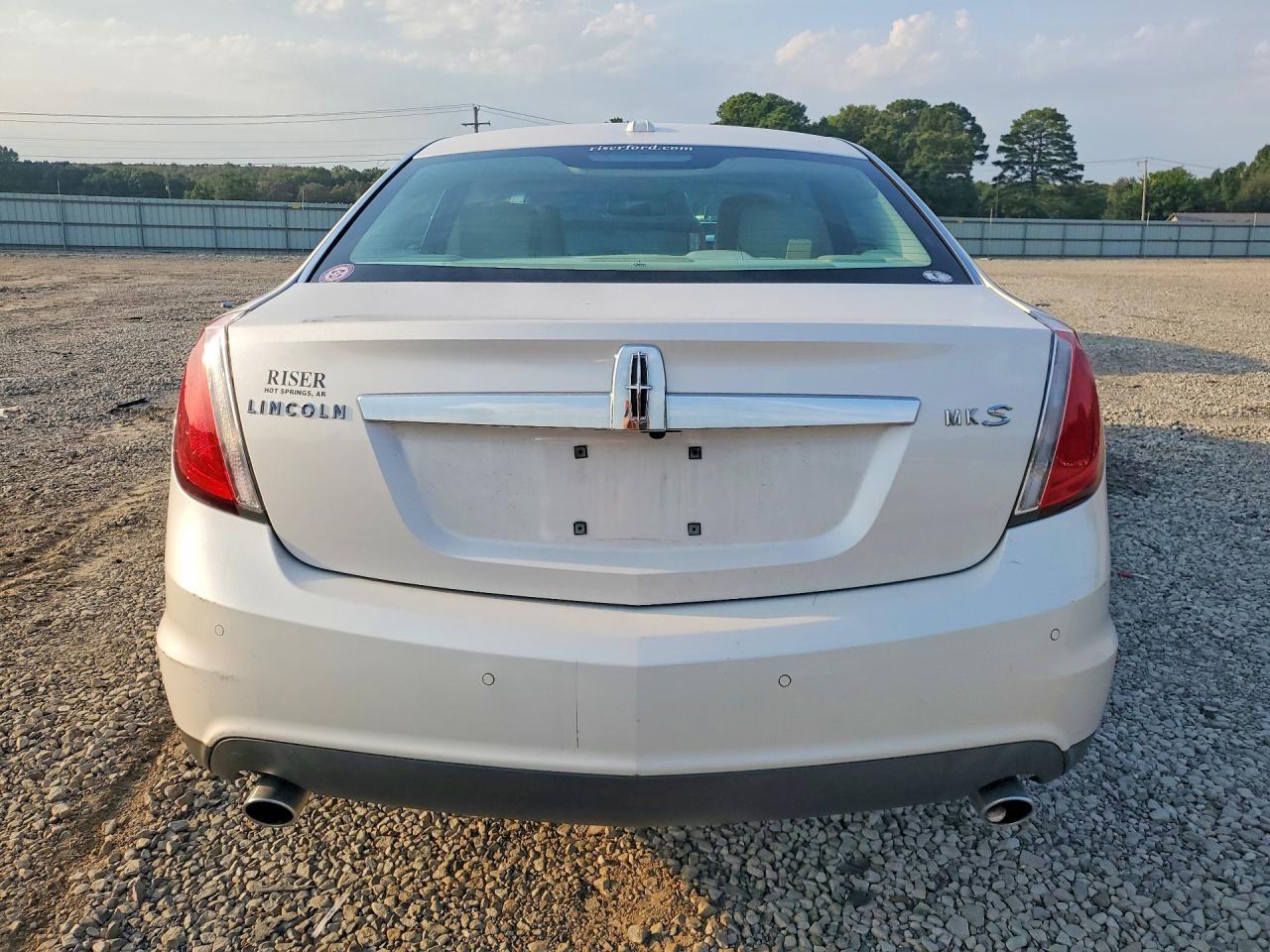 2011 LINCOLN MKS — Фото 6 из 12