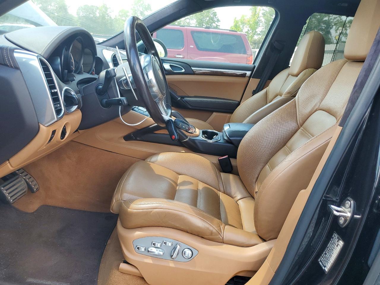 WP1AC2A21BLA88273 2011 PORSCHE CAYENNE photo no. 7
