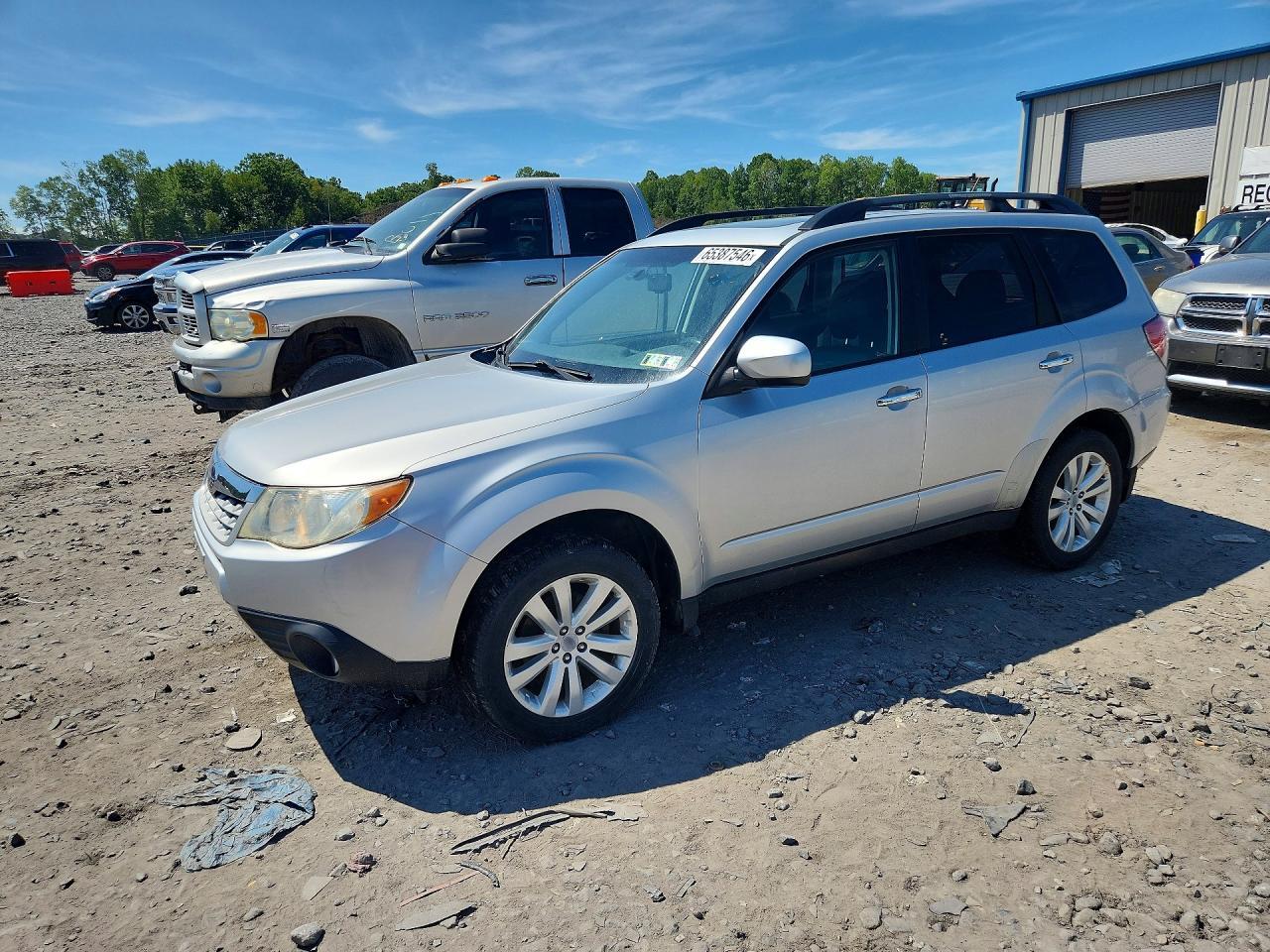2011 SUBARU FORESTER JF2SHAEC3BH751769