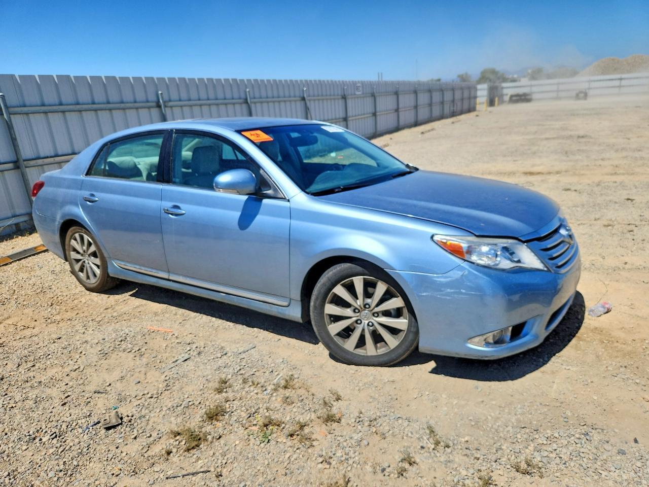 4T1BK3DB6BU380193 2011 TOYOTA AVALON photo no. 4
