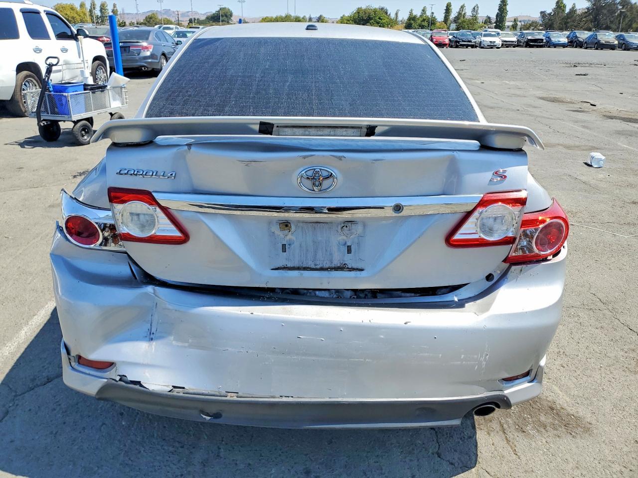 2T1BU4EE1BC536327 2011 TOYOTA COROLLA photo no. 6
