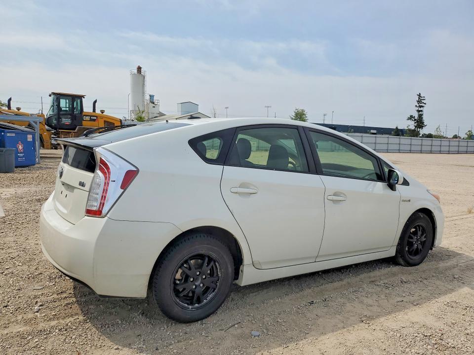 JTDKN3DU5C1581695 2012 TOYOTA PRIUS photo no. 3