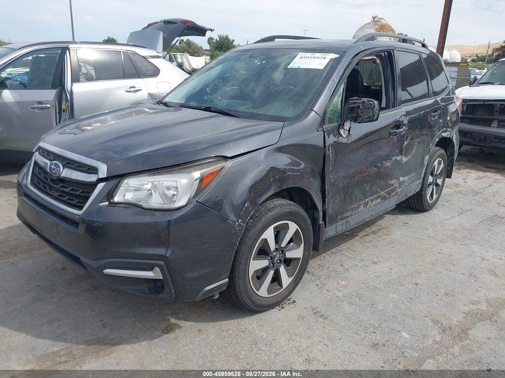 JF2SJAEC1HG565506 2017 SUBARU FORESTER photo no. 2