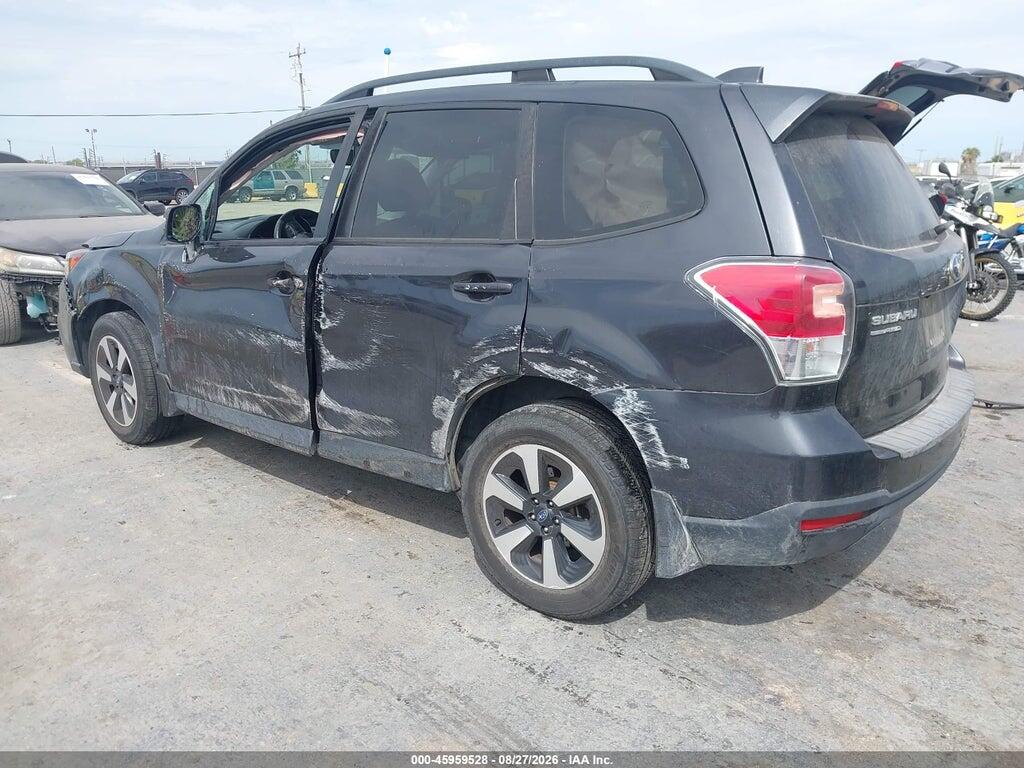 JF2SJAEC1HG565506 2017 SUBARU FORESTER photo no. 3