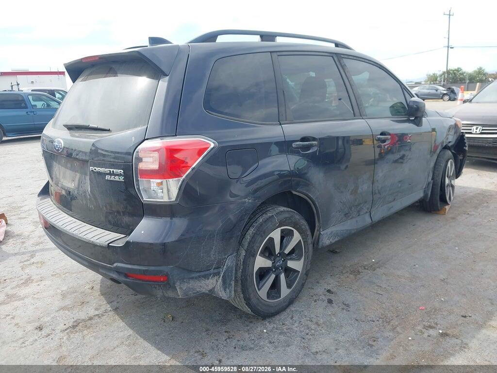 JF2SJAEC1HG565506 2017 SUBARU FORESTER photo no. 4