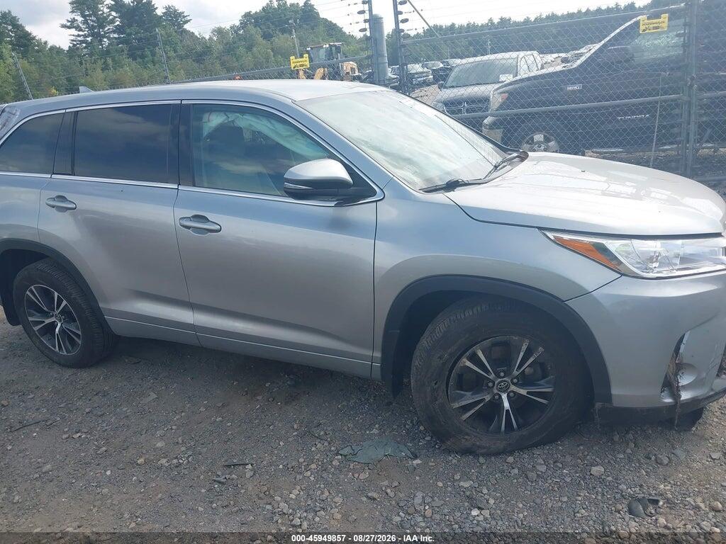 5TDBZRFH3HS404922 2017 TOYOTA HIGHLANDER photo no. 12