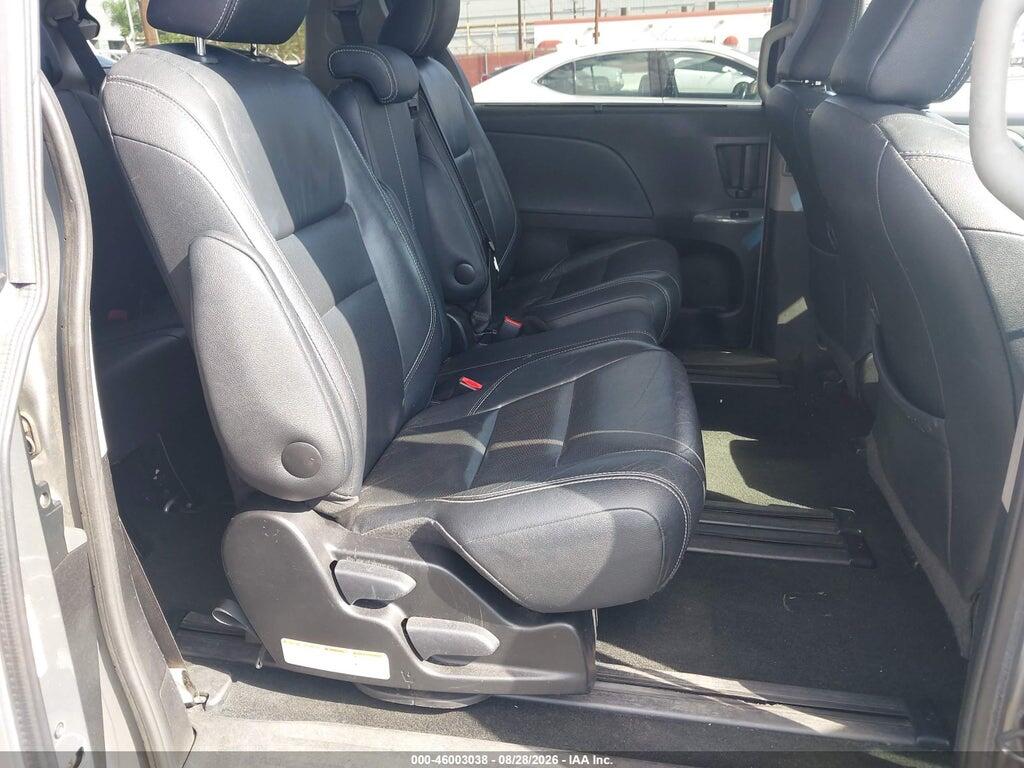 5TDXZ3DC7HS847875 2017 TOYOTA SIENNA photo no. 8