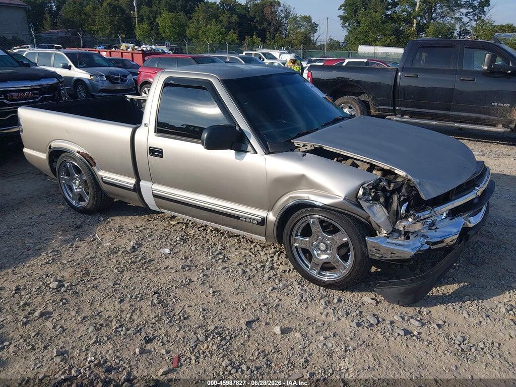 2000 CHEVROLET S-10 1GCCS1440YK161975