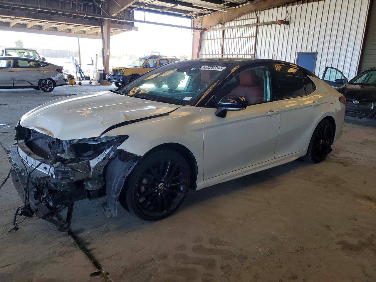 2021 TOYOTA CAMRY 4T1KZ1AK7MU048187