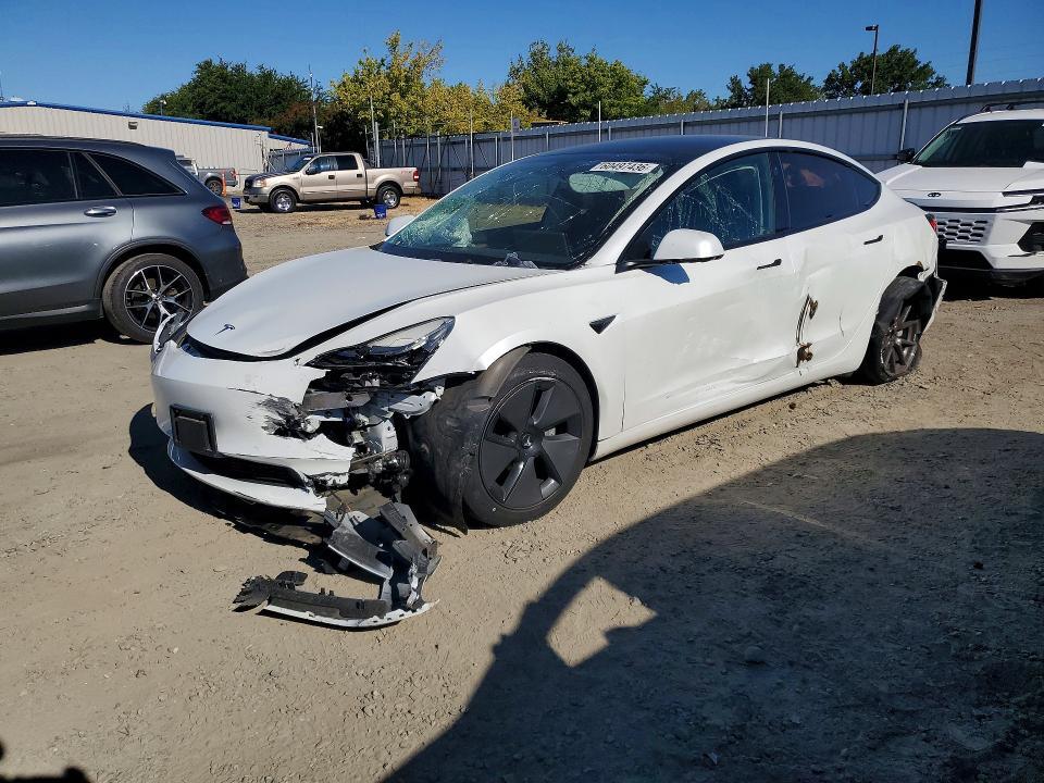 2021 TESLA MODEL 3 5YJ3E1EA5MF985585