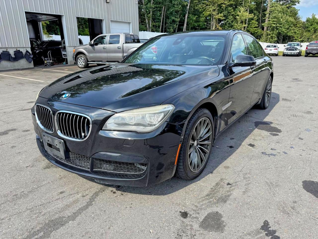 2015 BMW 750 WBAYB6C52FD965738