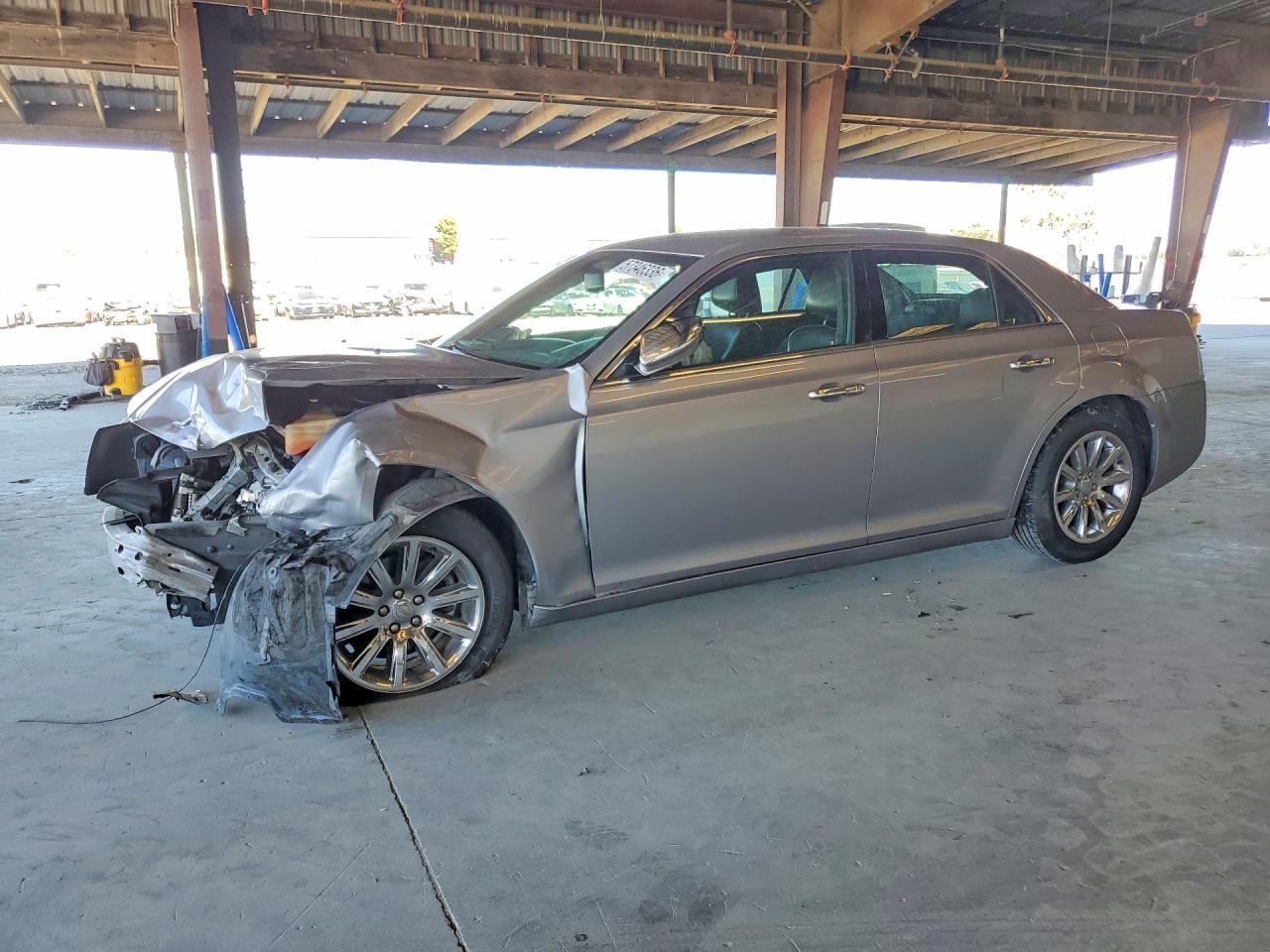 2014 CHRYSLER 300C 2C3CCAEG3EH378563