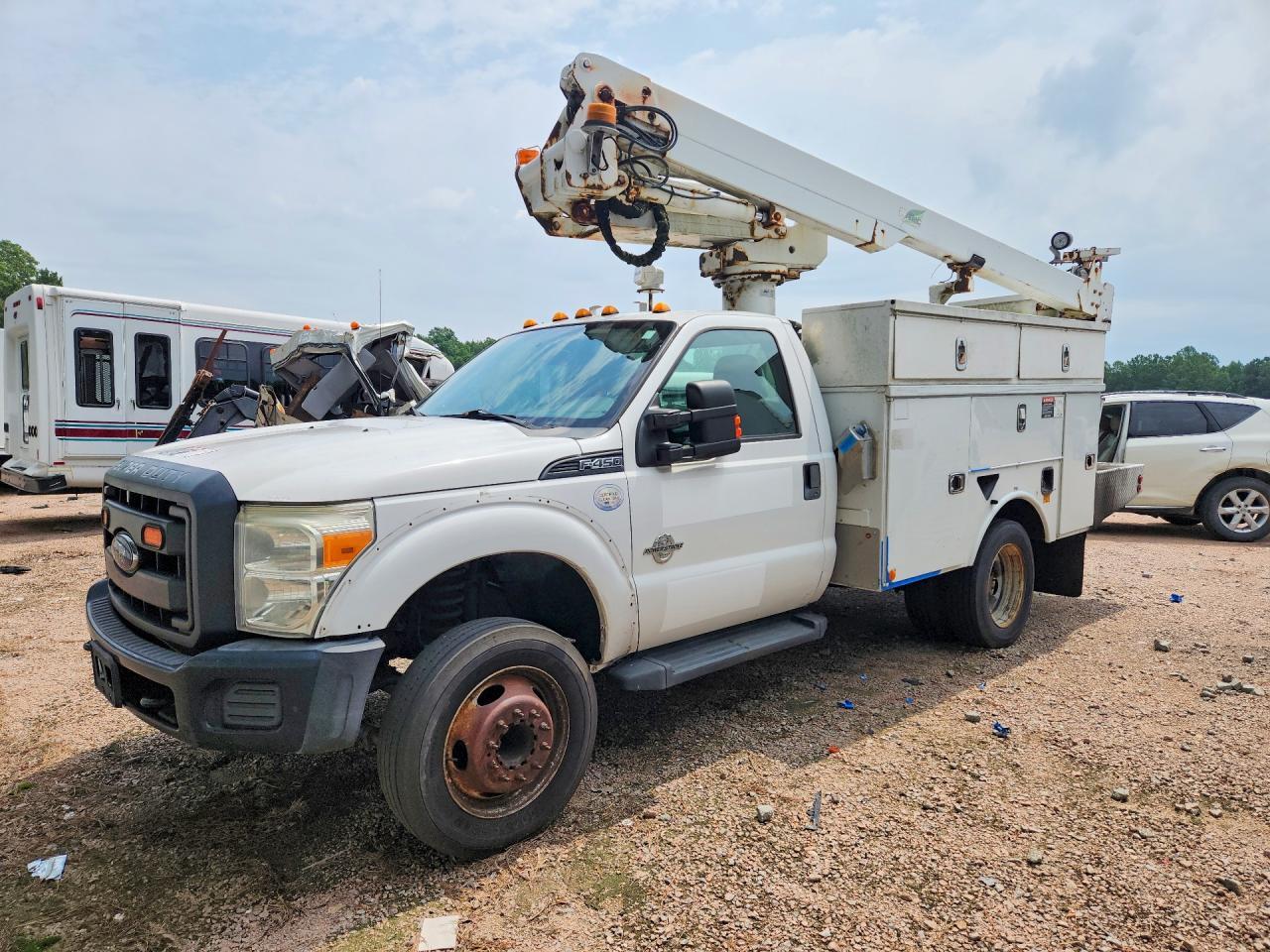 2015 FORD F450 SUPER - BUCKET TRUCK