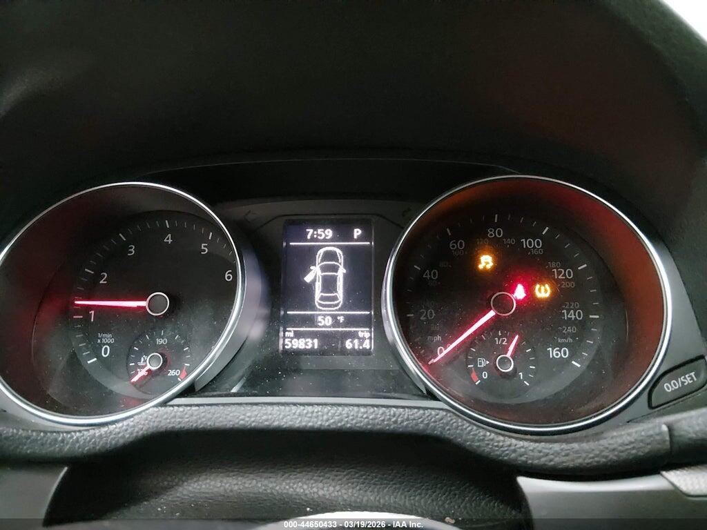 1VWDT7A30HC055100 2017 VOLKSWAGEN PASSAT photo no. 7