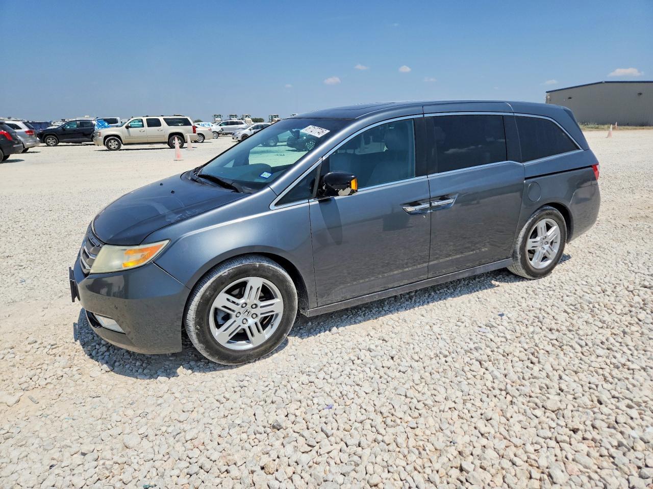 5FNRL5H92DB016545 2013 HONDA ODYSSEY photo no. 1