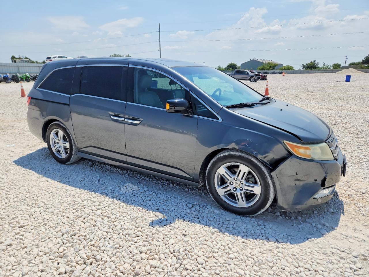 5FNRL5H92DB016545 2013 HONDA ODYSSEY photo no. 4