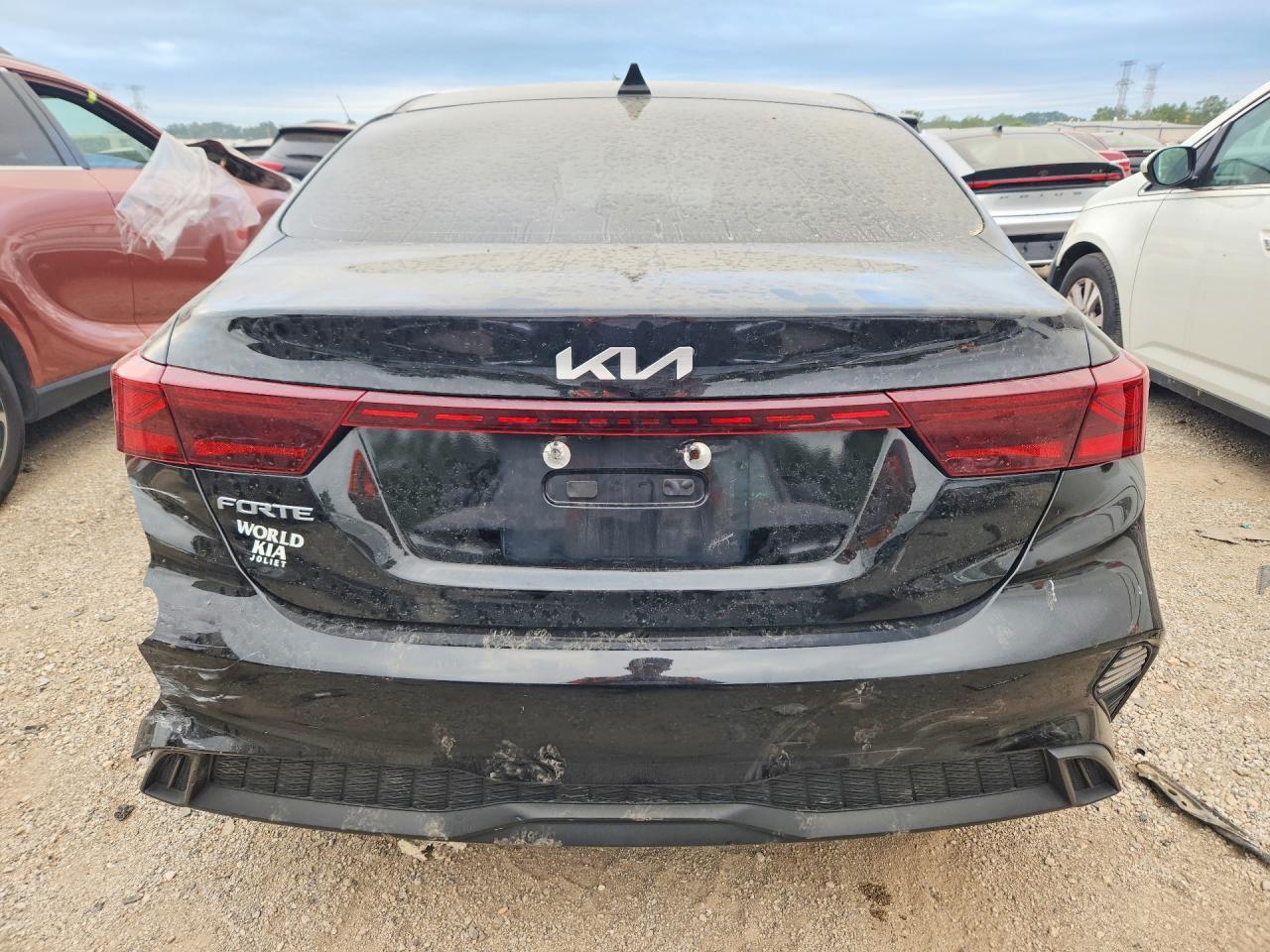 2022 KIA FORTE LXS — Фото 6 из 12