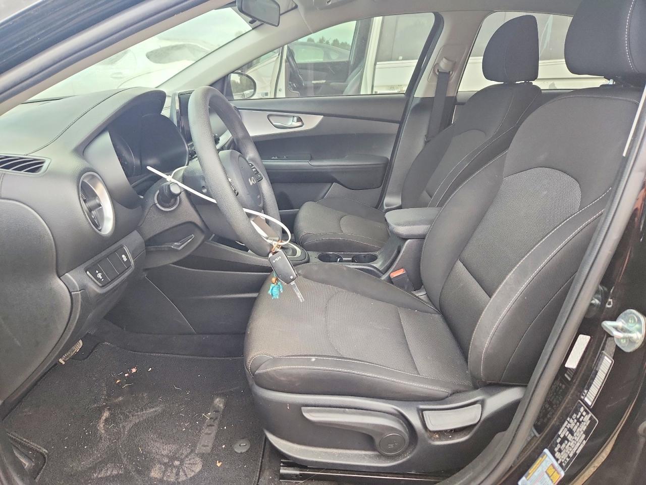 2022 KIA FORTE LXS — Фото 7 из 12