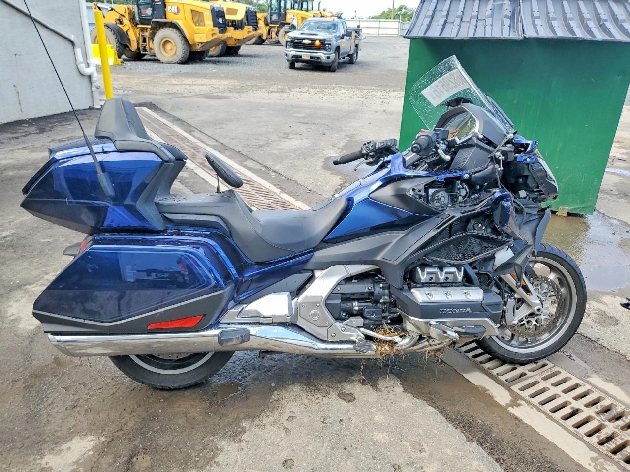 2018 HONDA GL1800 JH2SC790XJK001696