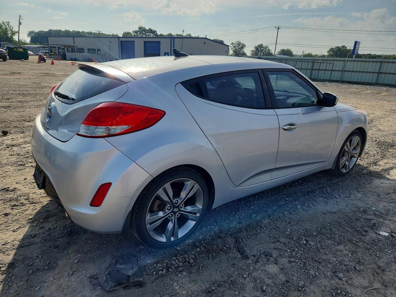 KMHTC6AD8HU316691 2017 HYUNDAI VELOSTER photo no. 3
