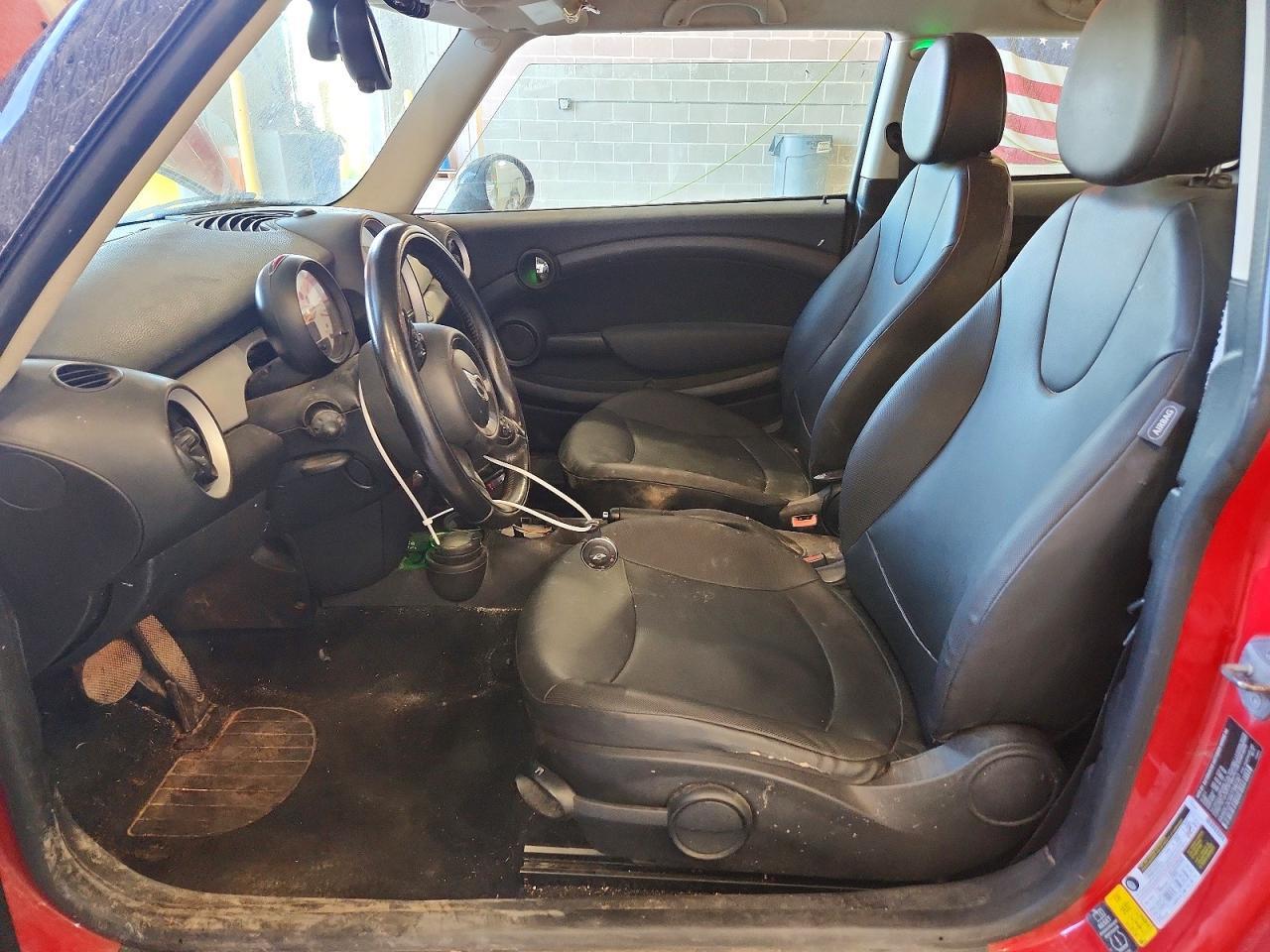 2013 MINI COOPER BASE — Фото 7 из 12