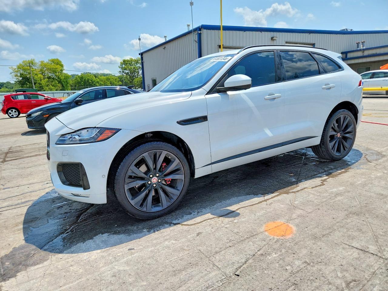2017 JAGUAR F-PACE SADCM2BV2HA889318