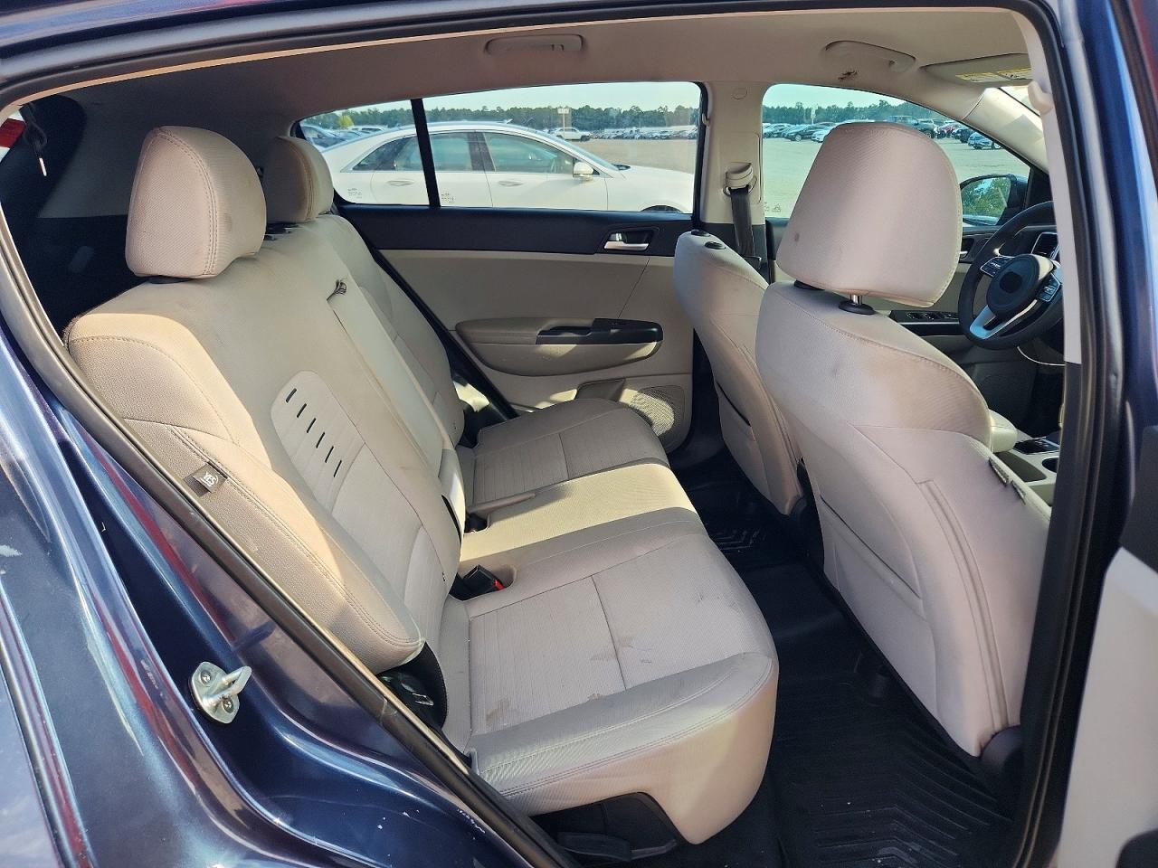 2021 KIA SPORTAGE LX — Фото 11 из 13