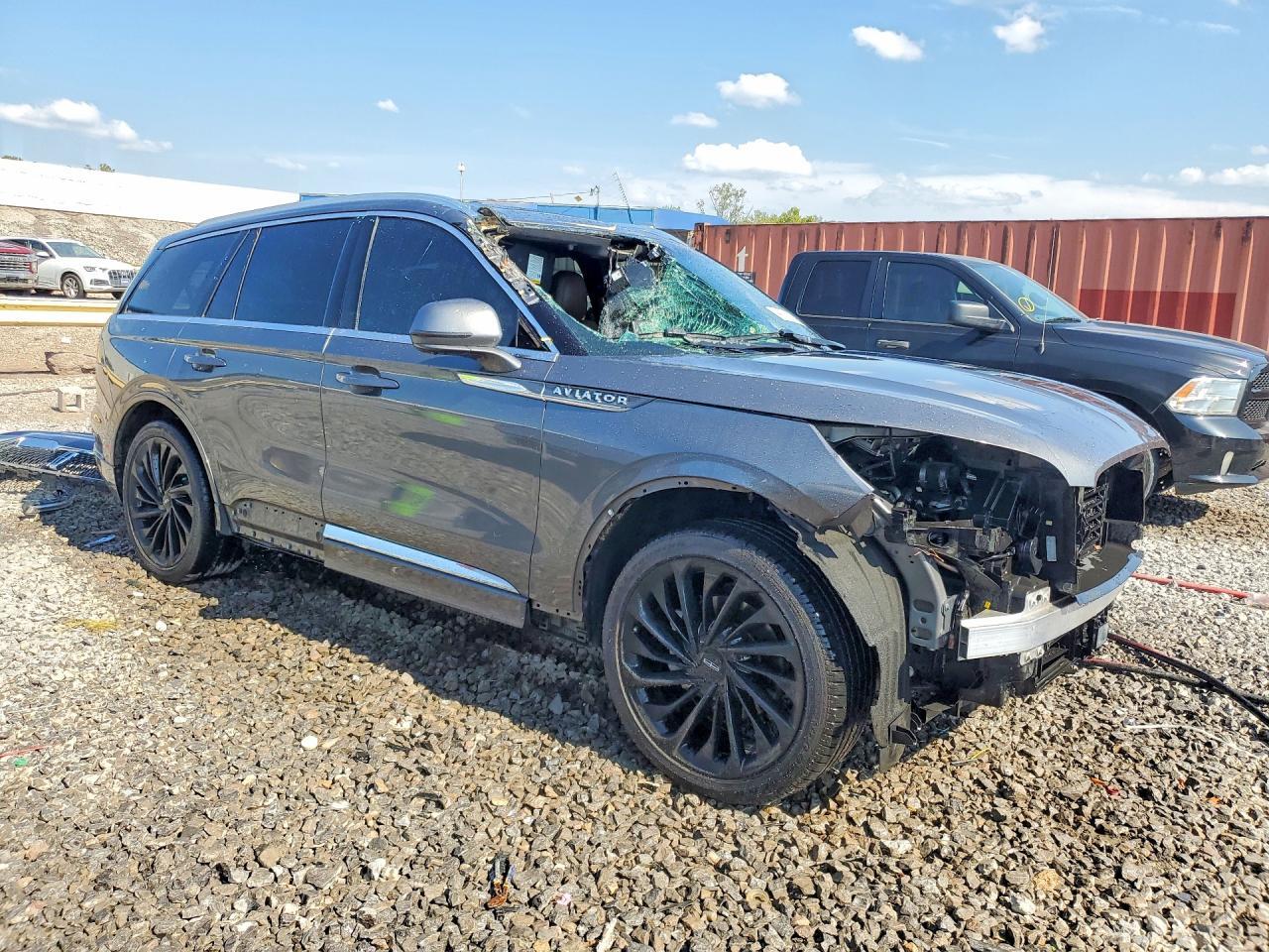 2021 LINCOLN AVIATOR RESERVE — Фото 4 из 13