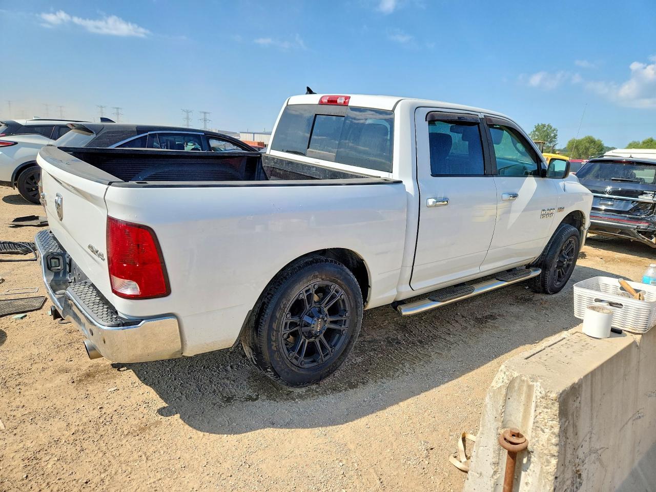 2013 RAM 1500 SLT — Фото 3 из 13