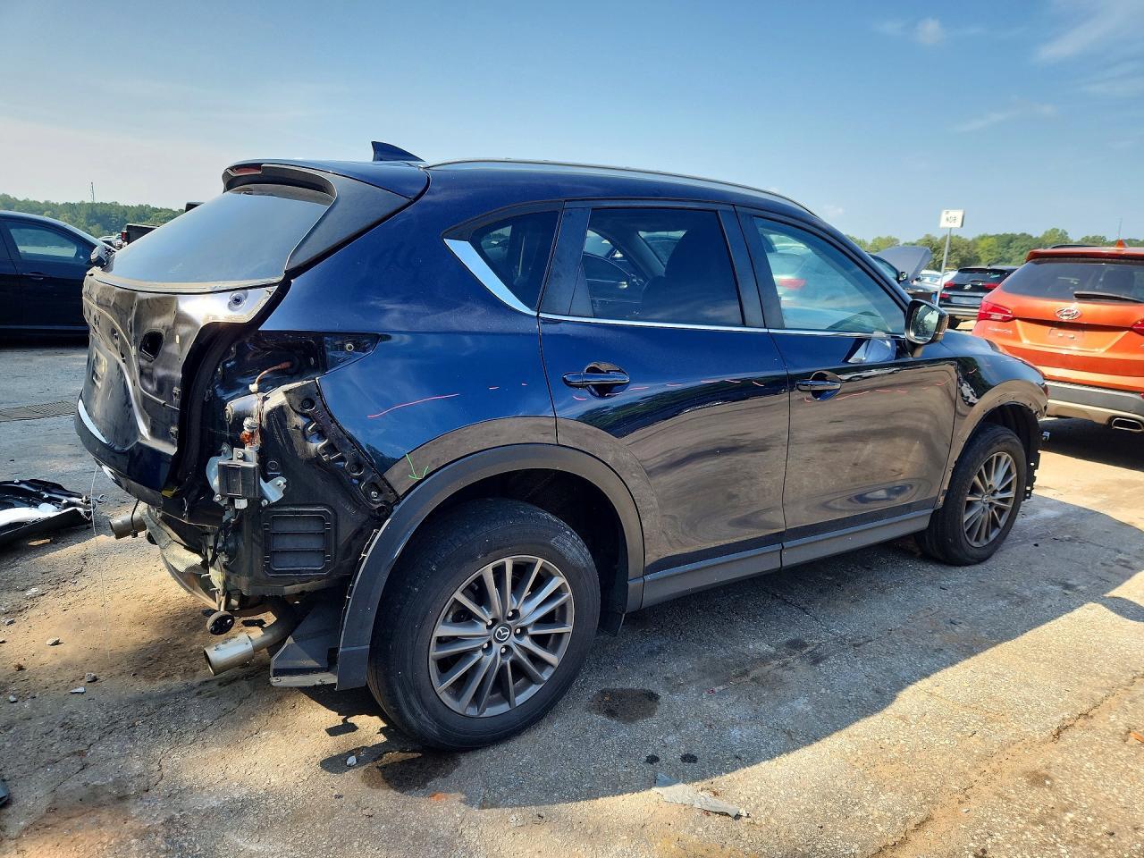 2021 MAZDA CX-5 TOURING — Фото 3 из 12