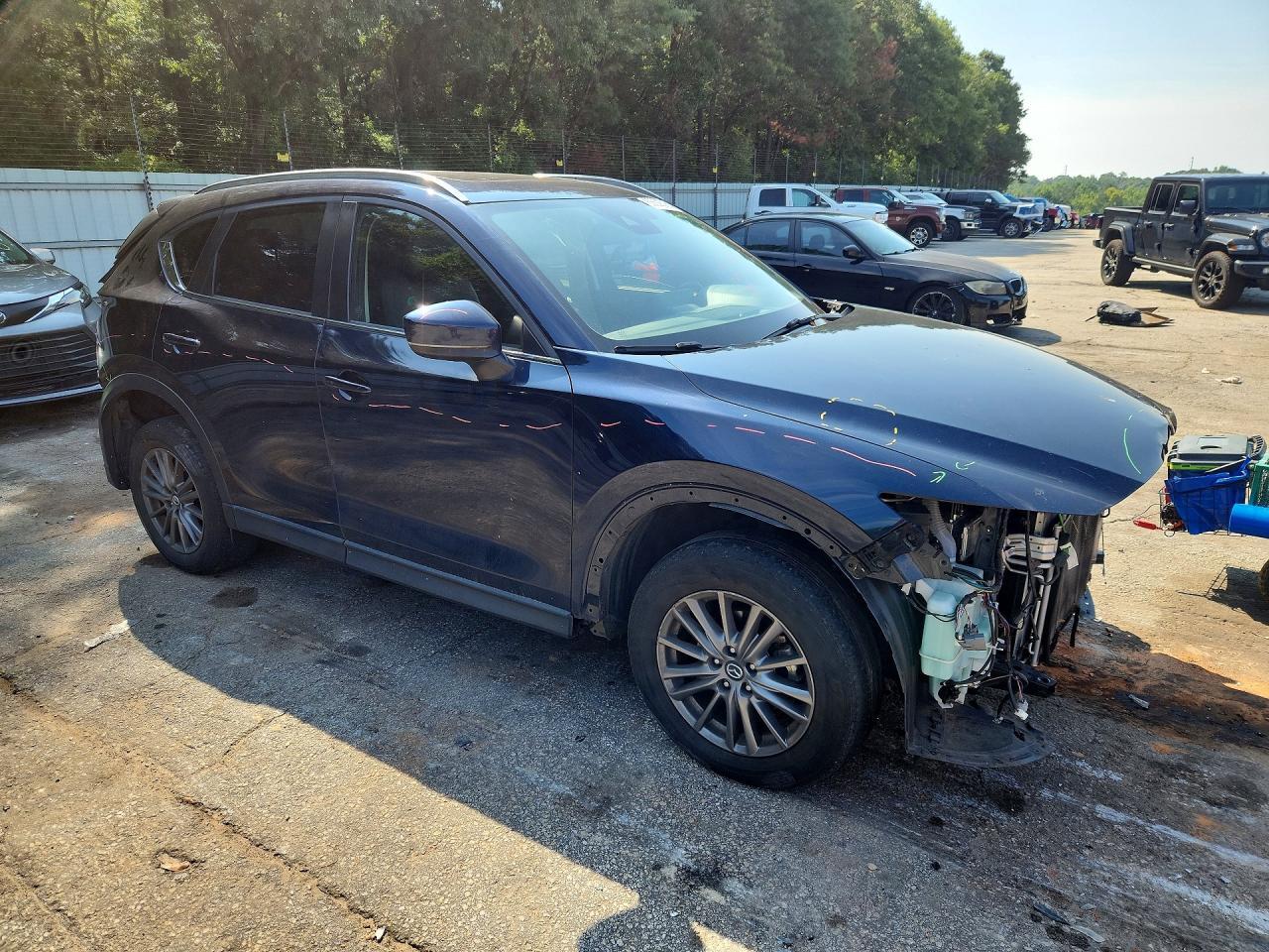 2021 MAZDA CX-5 TOURING — Фото 4 из 12
