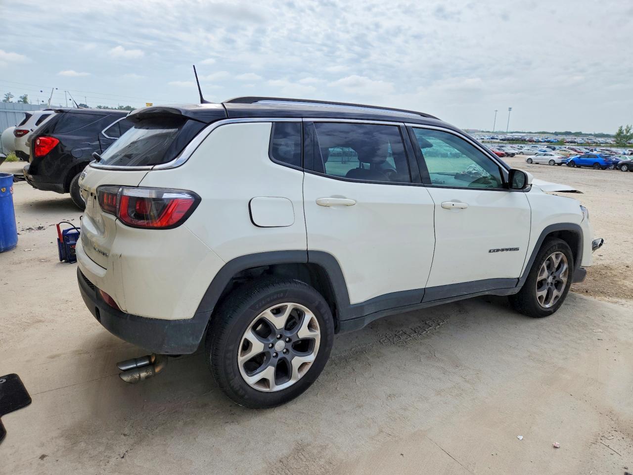 2019 JEEP COMPASS LIMITED — Фото 3 из 13