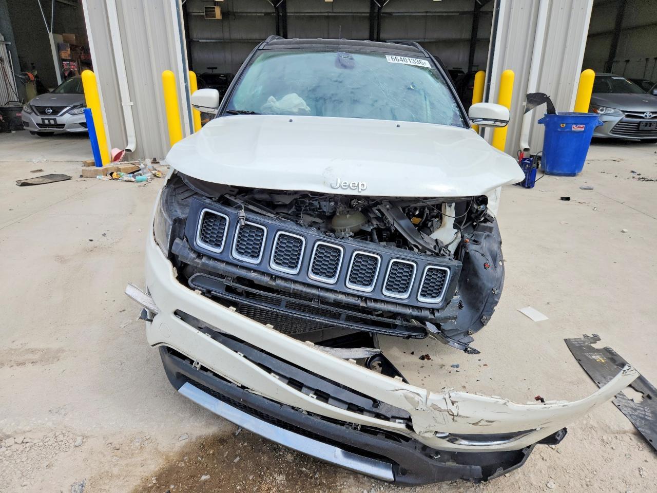 2019 JEEP COMPASS LIMITED — Фото 5 из 13
