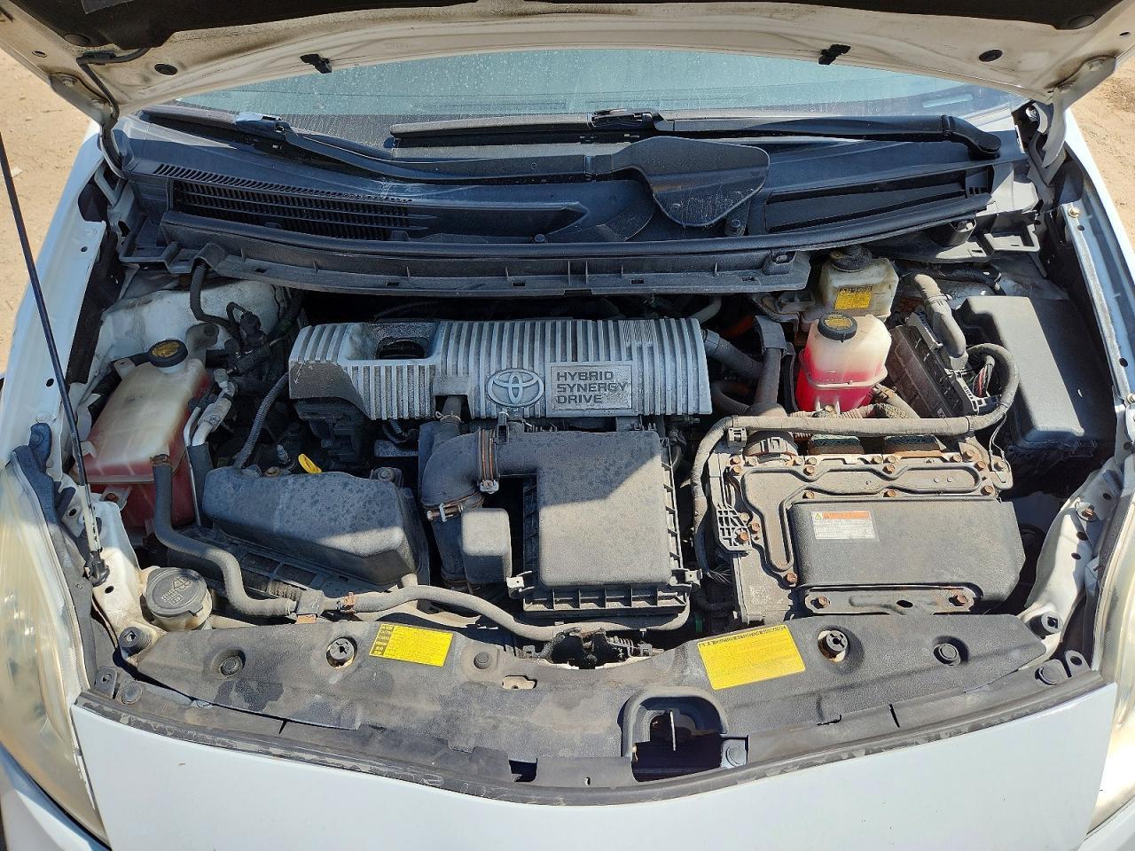 2013 TOYOTA PRIUS — Фото 11 из 12
