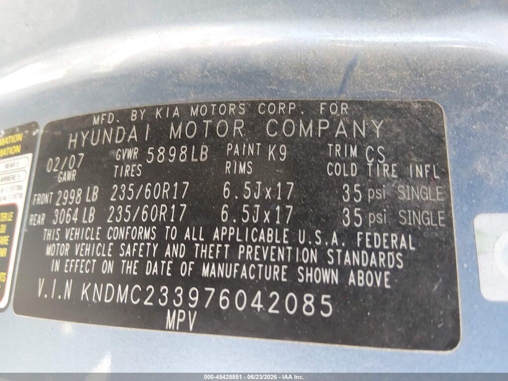 KNDMC233976042085 2007 HYUNDAI ENTOURAGE photo no. 9
