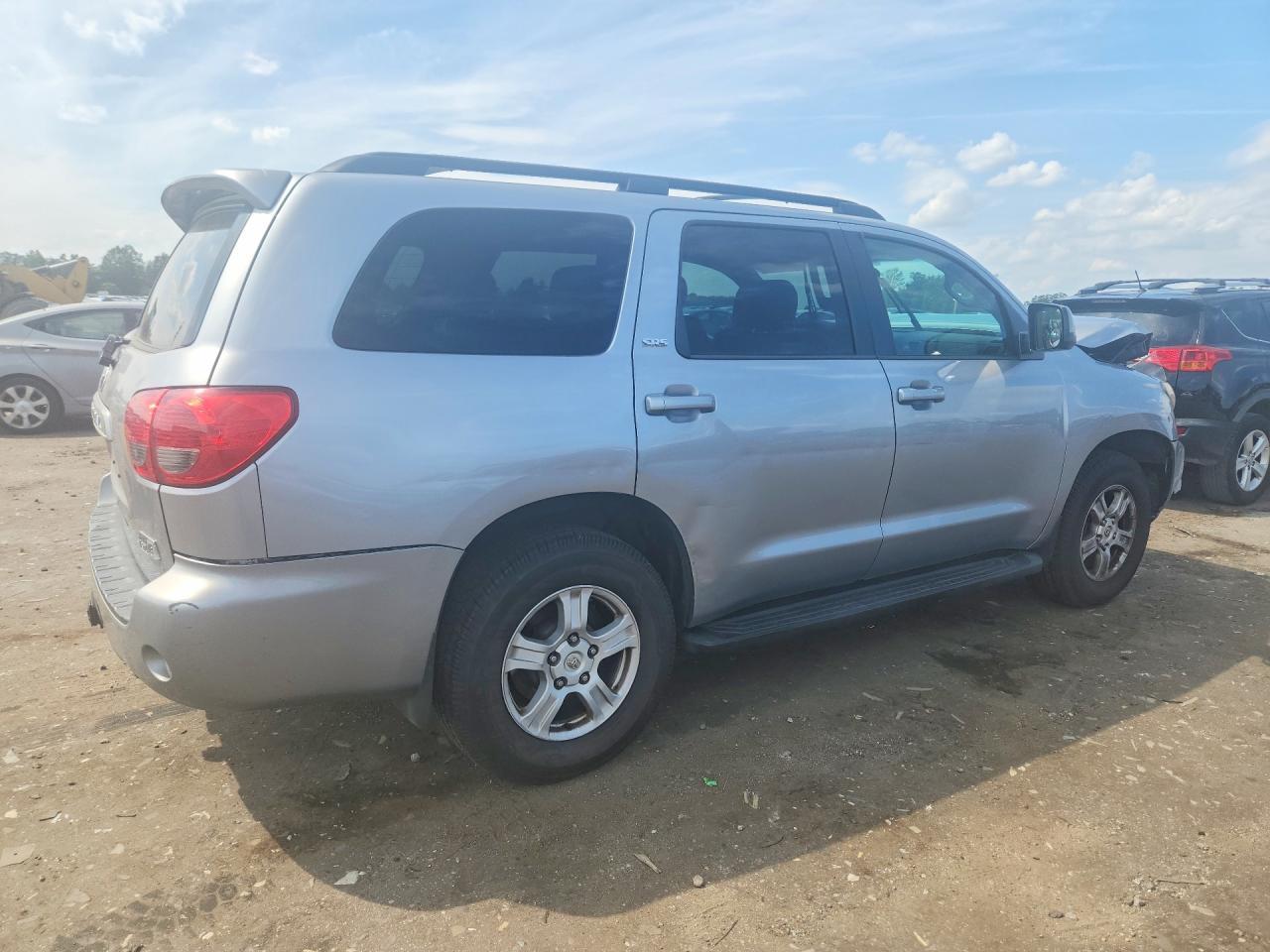 5TDBY5G11DS074480 2013 TOYOTA SEQUOIA photo no. 3