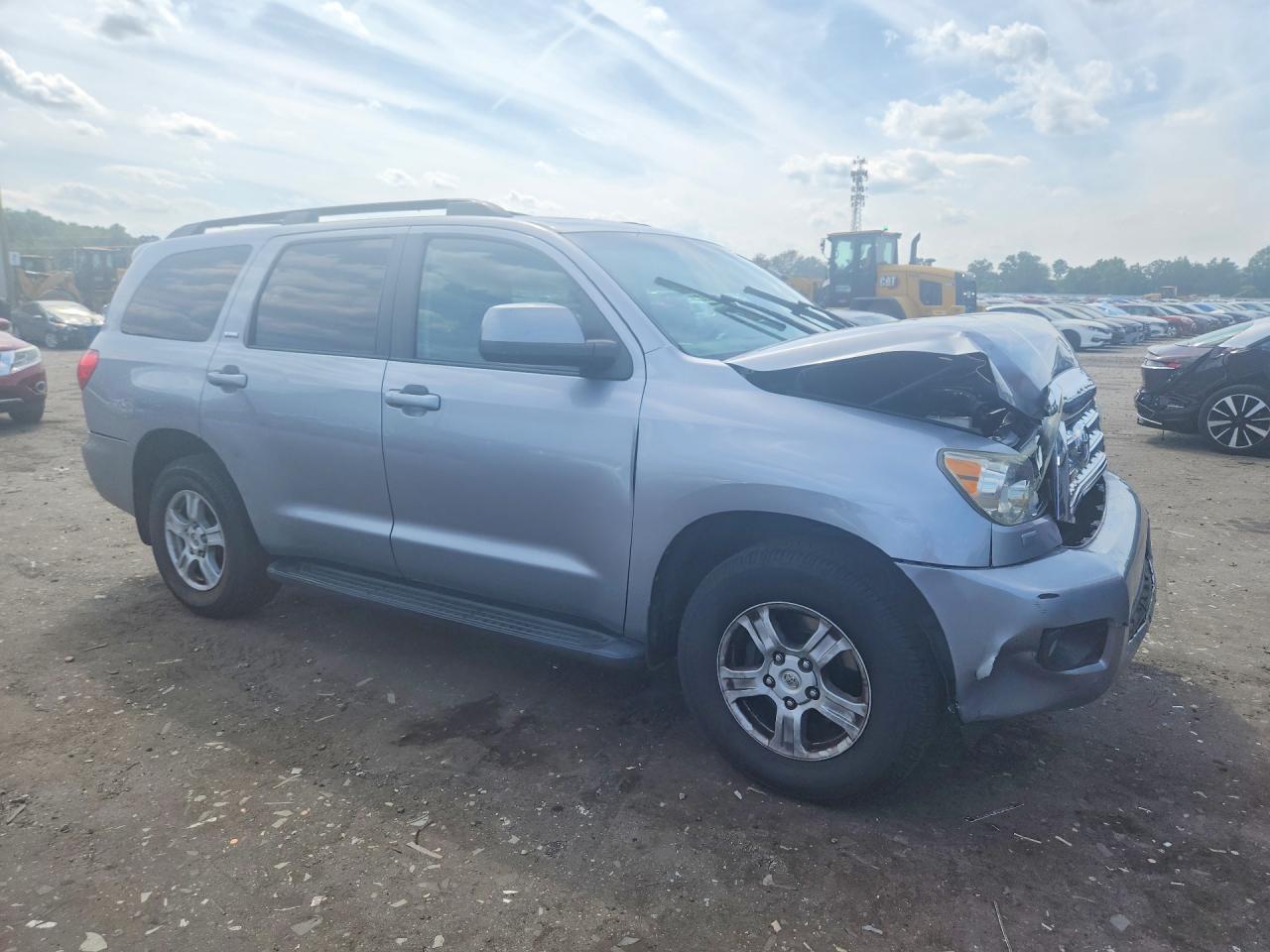 5TDBY5G11DS074480 2013 TOYOTA SEQUOIA photo no. 4