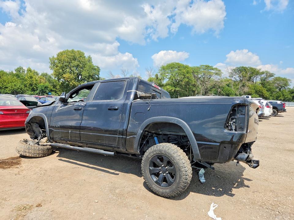 2021 RAM 1500 REBEL — Фото 2 из 12